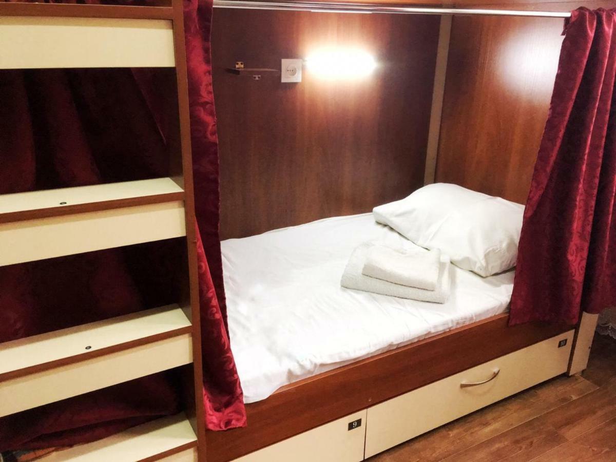 Koktobe Fm Hostel Almaty מראה חיצוני תמונה